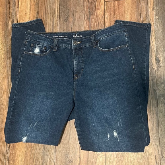 Style & Co Curvy Skinny Leg Jeans- Women's Size 12 - Picture 2 of 7